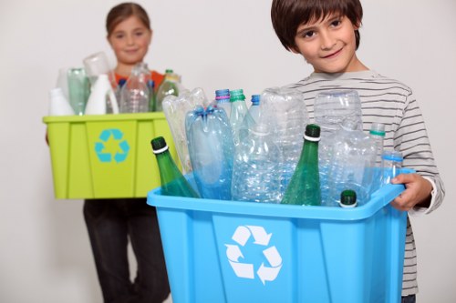Local rubbish collection for London streets and properties