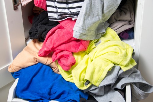 London bed clearance service for homes, flats, and commercial premises